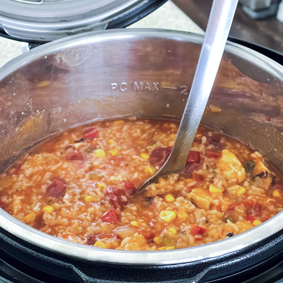 instant pot stuffed pepper soup with chicken