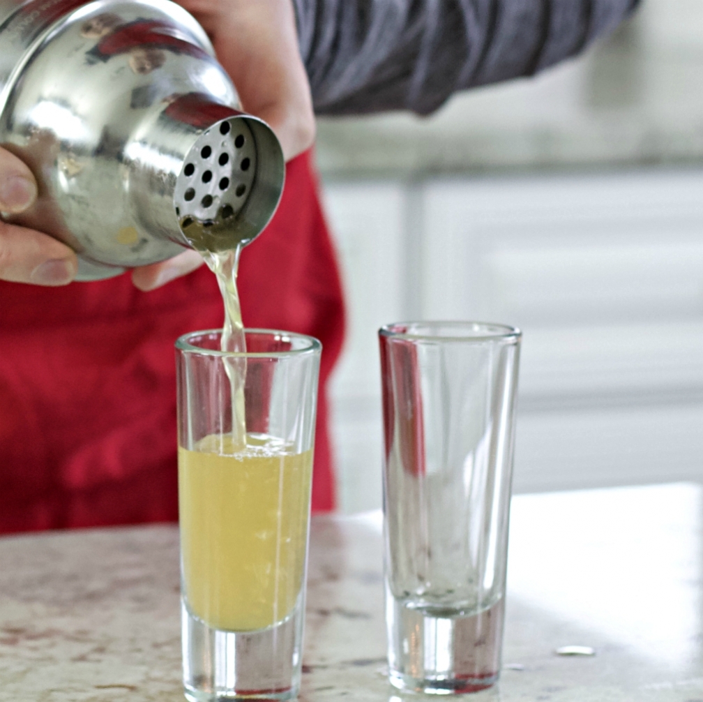 straining the breakfast shot