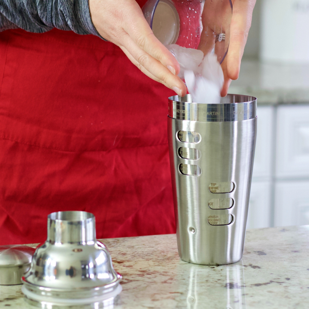 fill shaker with ice