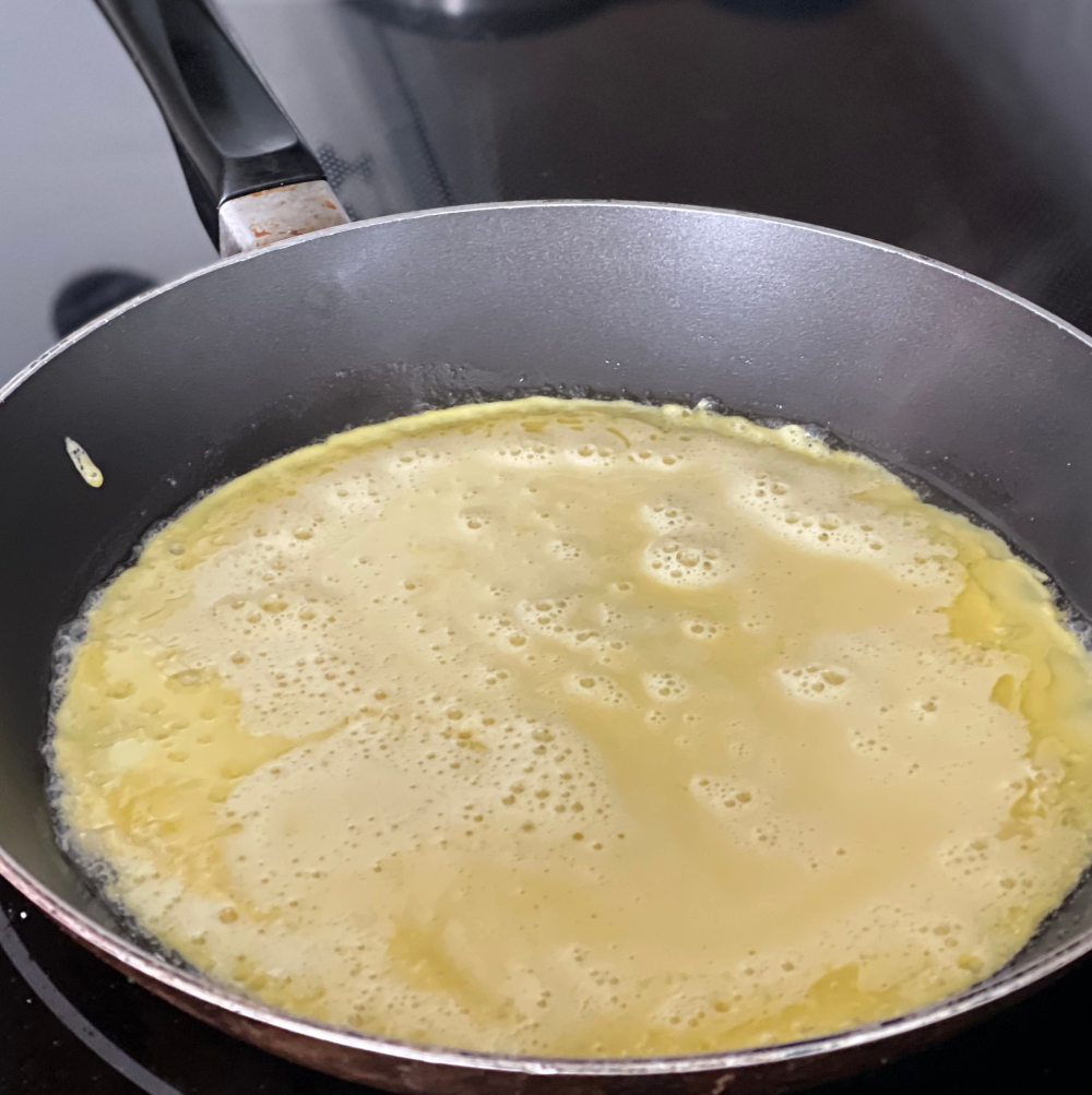 cooking crepes