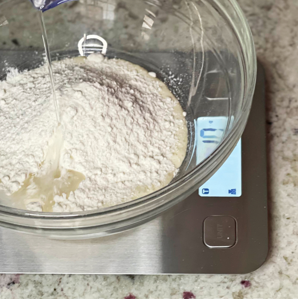feeding starter for baking