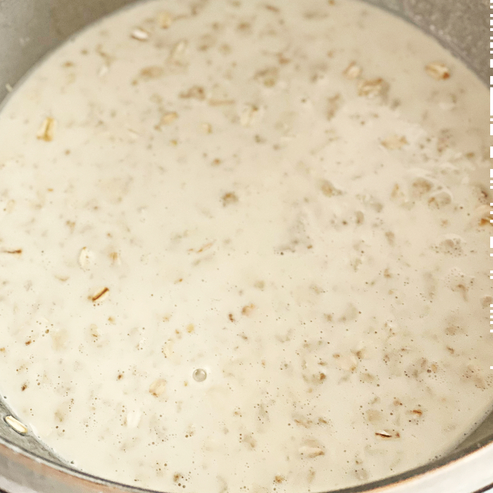 mix oatmeal, starter and water