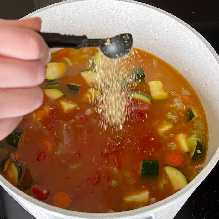 Healthy Olive Garden Minestrone Soup 10 add spices