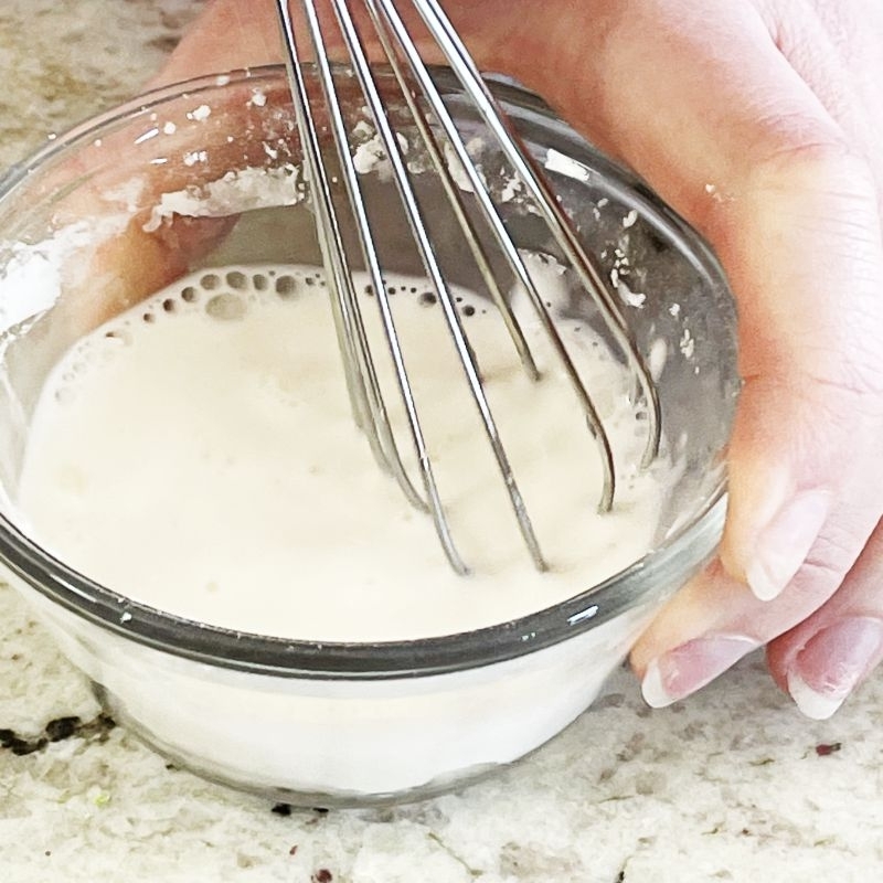 making a cornstarch slurry