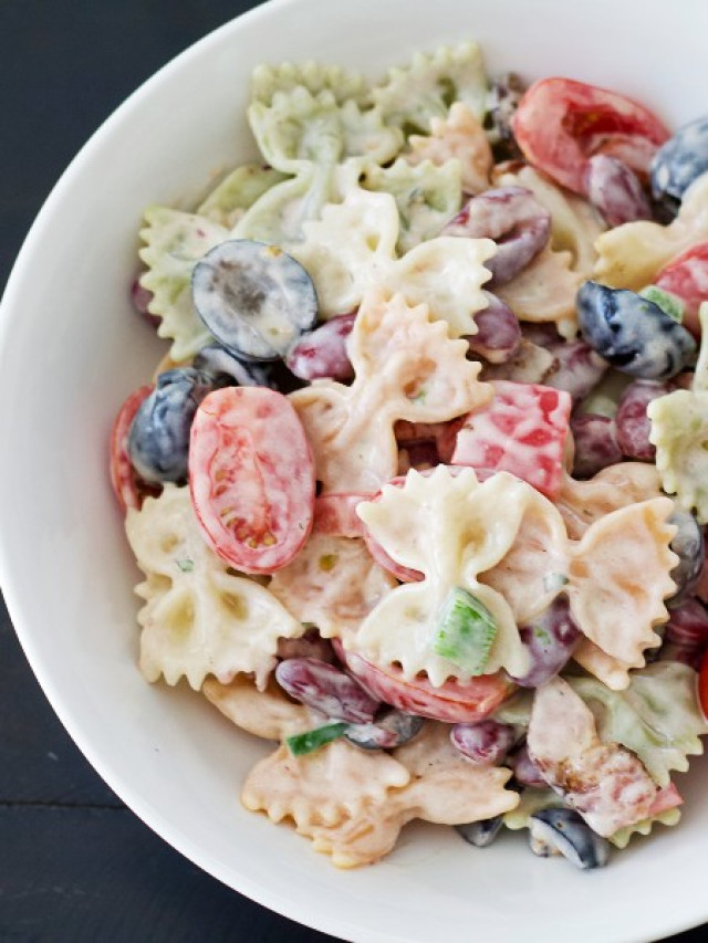 The Best Creamy Mushroom Sauce Recipe for Pasta and Steak Lovers 5 bacon ranch pasta salad single serving