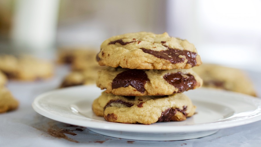 stacked dark chocolate chip cookies