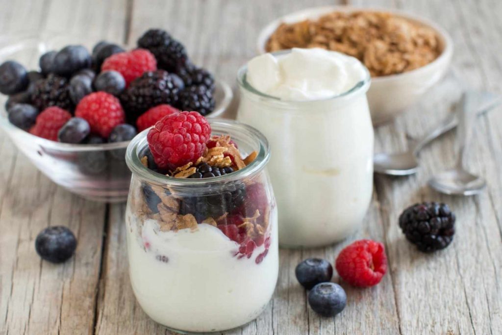 greek yogurt parfait 