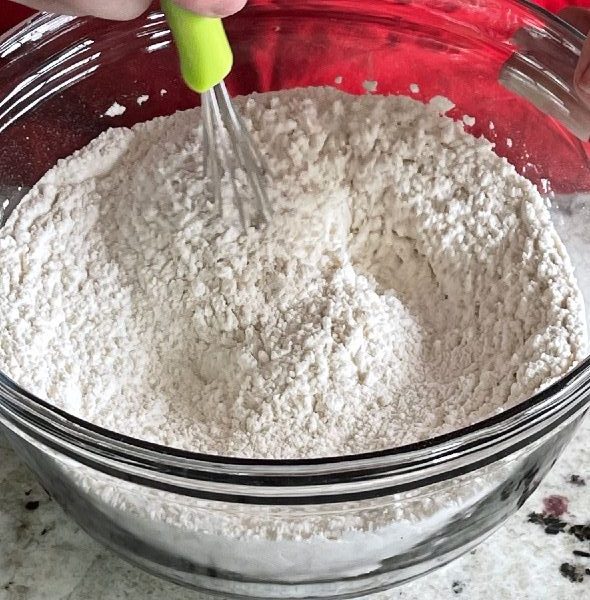 whisking dry ingredients-dark chocolate chip cookies