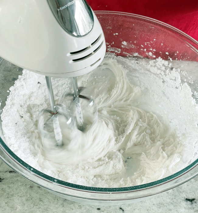 mixing icing for graham cracker Haunted House