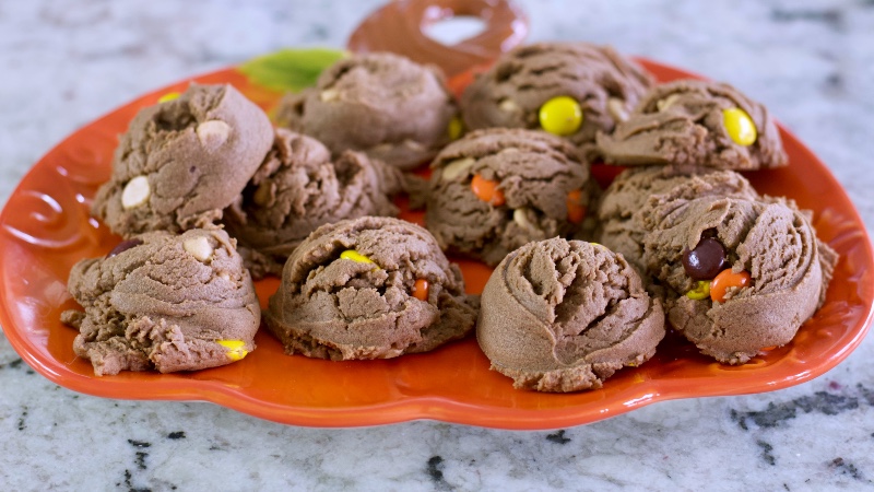 Reese's pieces cookies