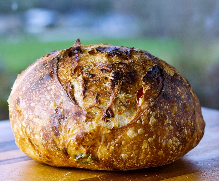 jalape&ntilde;o cheese bread