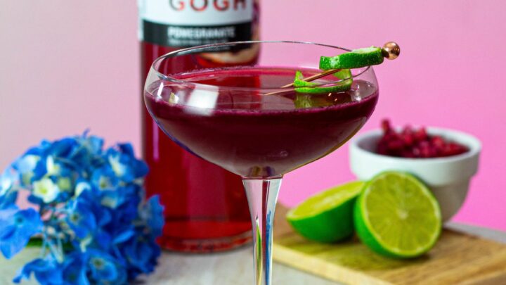 pomegranate blueberry vodka cocktail