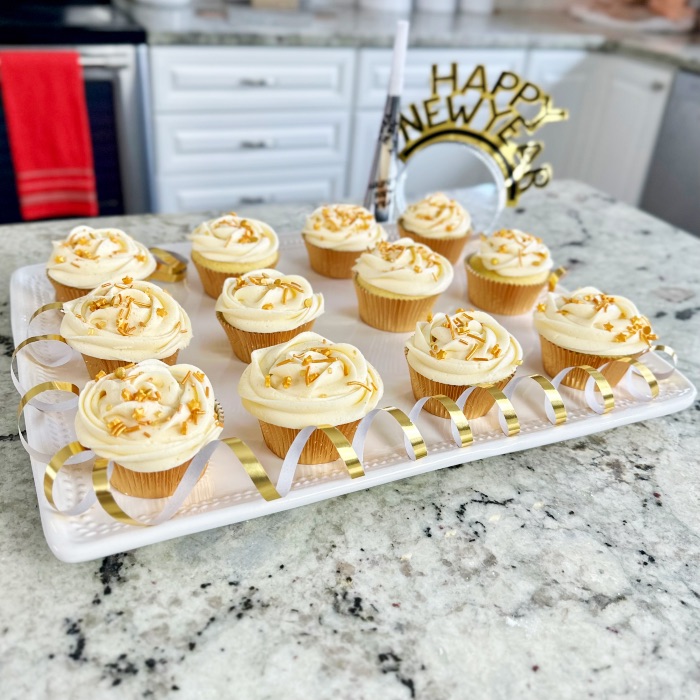 champagne cupcakes with champagne buttercream frosting