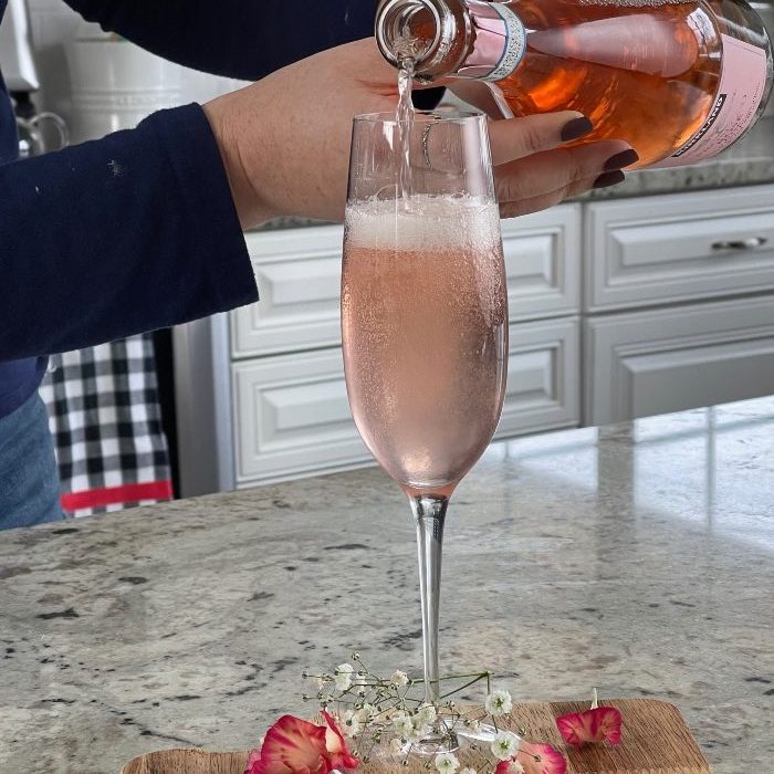 pouring Prosecco