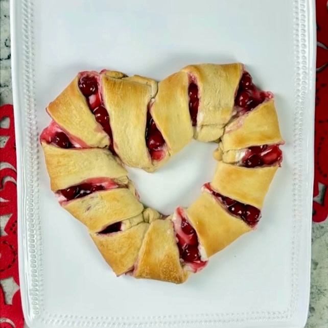 baked sweet heart pastry