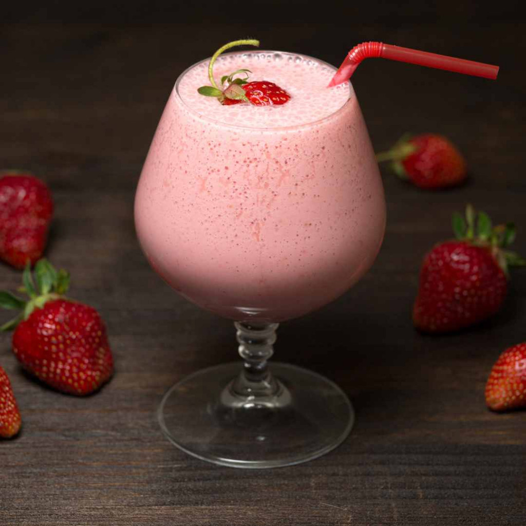 blended strawberry cocktail