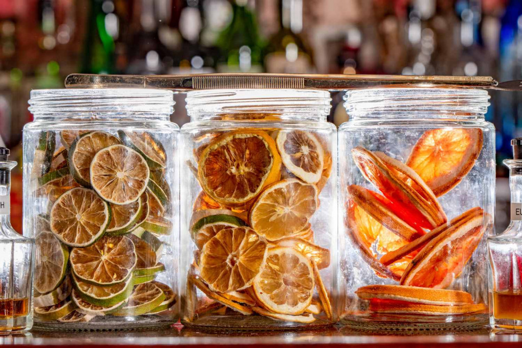 dehydrated cocktail garnishes