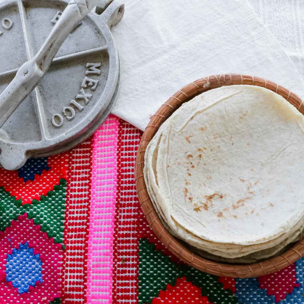 Homemade Flour Tortilla Recipe with Butter 7 flour tortillas 1