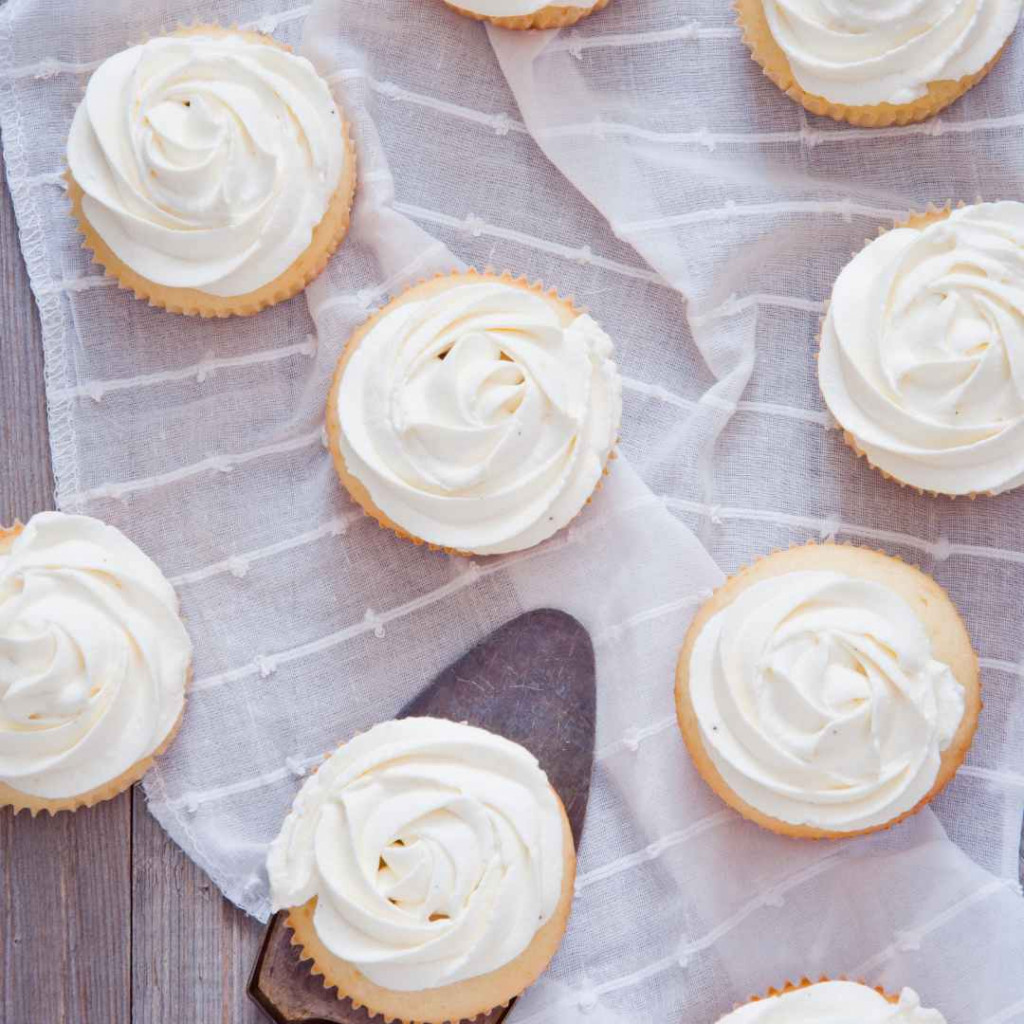 Homemade vanilla cupcakes 2