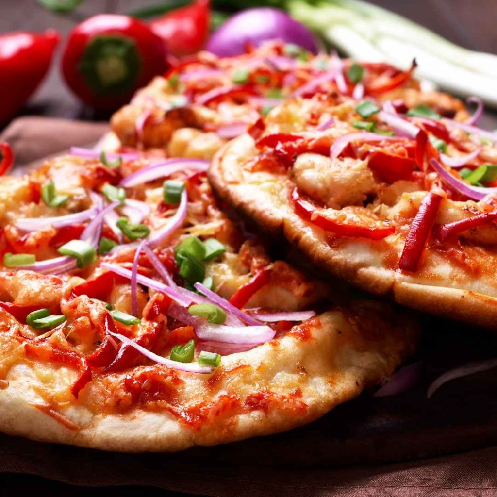naan bread pizza 1