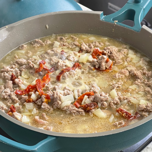 cooking ground turkey for dinner
