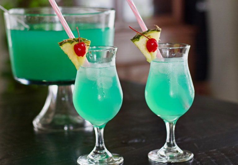 Blue Lagoon tropical rum punch