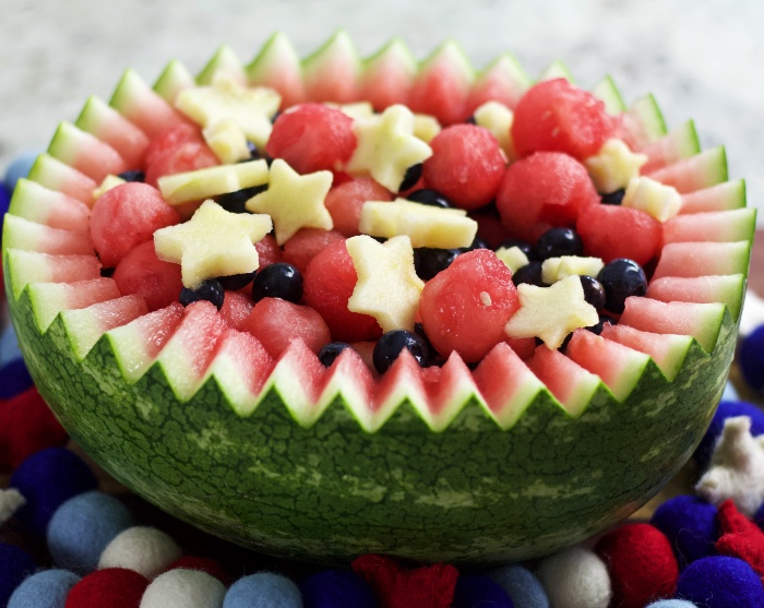red white and blue fruit bowl recipe