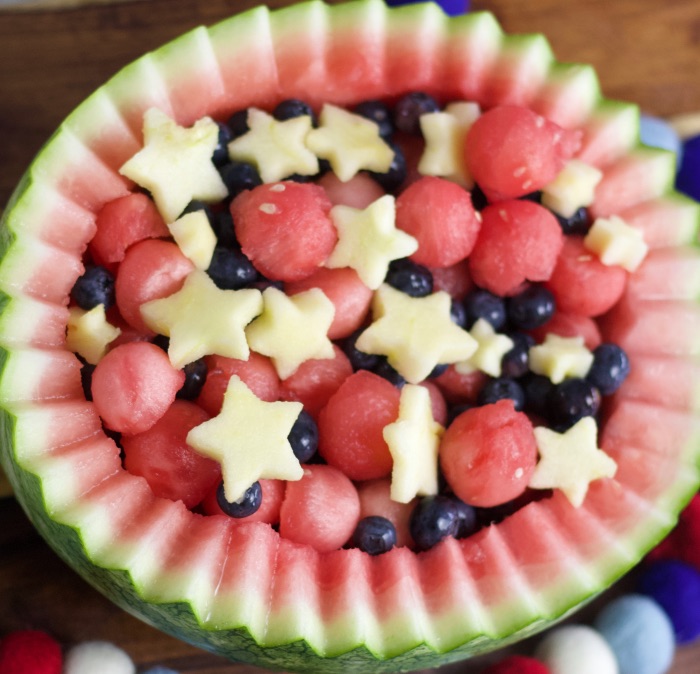 21 Easy Summer Salad Recipes for Memorial Day, BBQs and Potlucks 3 red white and blue watermelon fruit bowl
