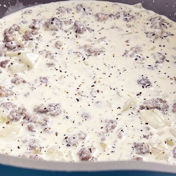 add heavy cream to tortellini soup