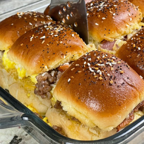 baked breakfast sliders