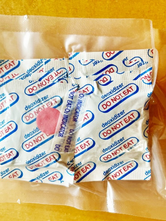oxygen absorbers