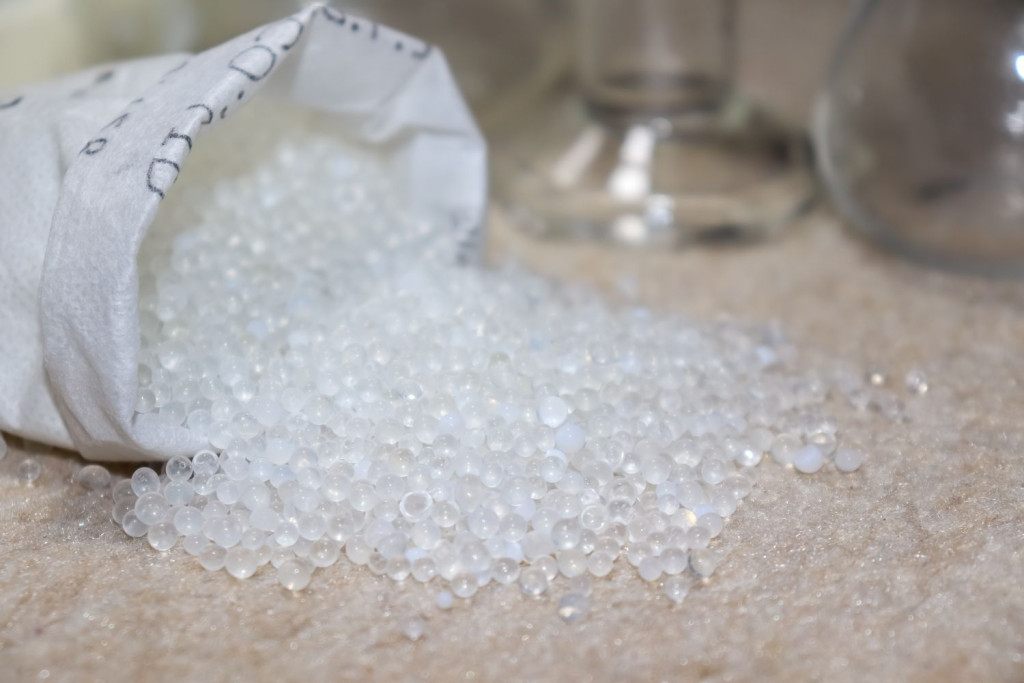 silica beads