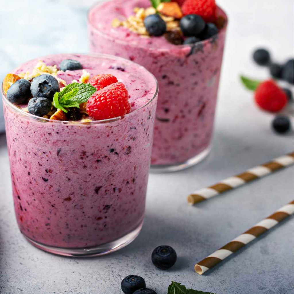triple berry smoothie 3