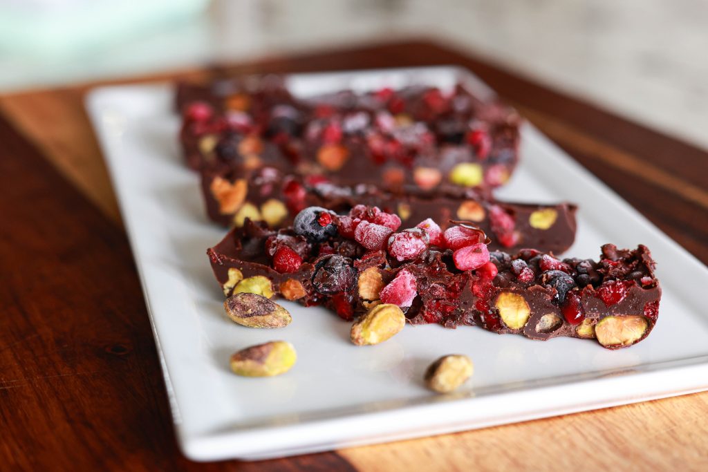 dark chocolate berry bars