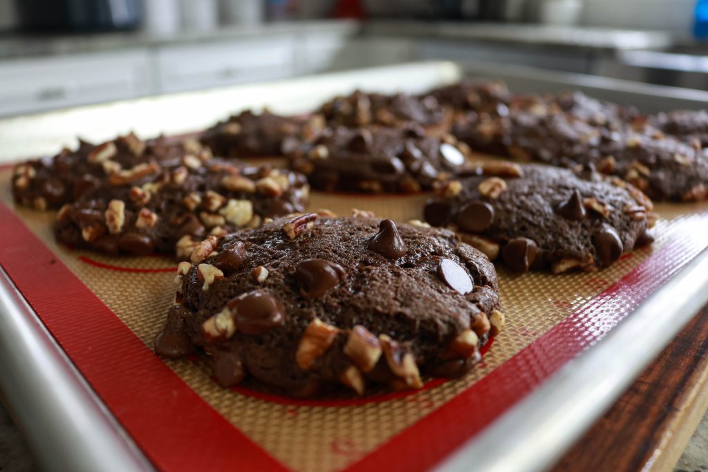 chewy rich turtle cookies 