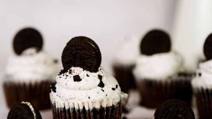 Cookies and Cream Cupcakes
