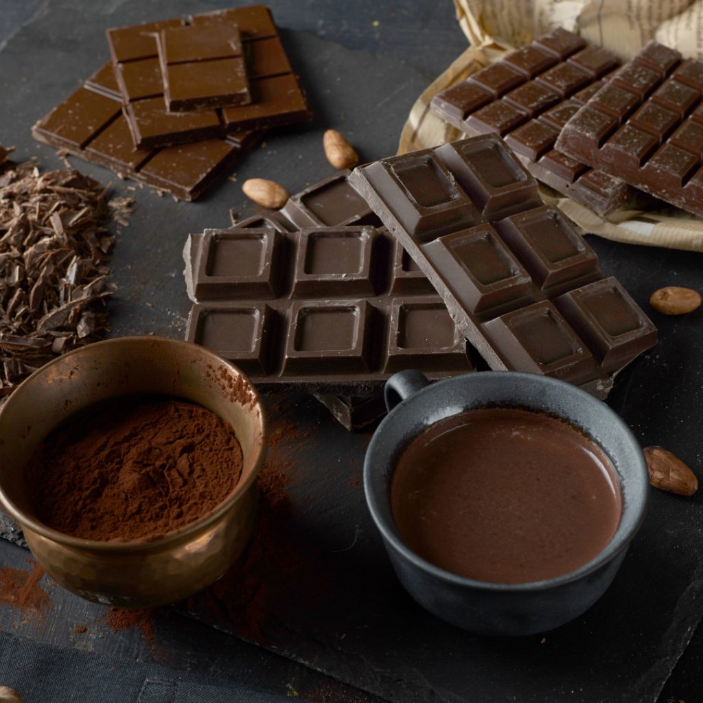 dark chocolate for berry bars