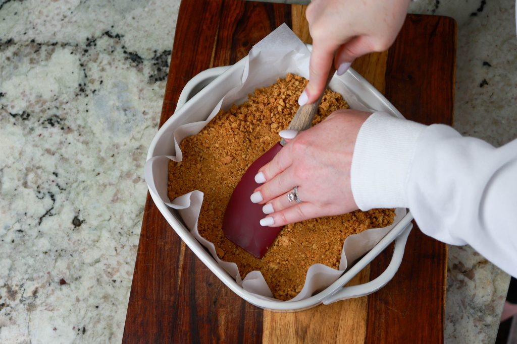 graham cracker crust for key lime pie bars `