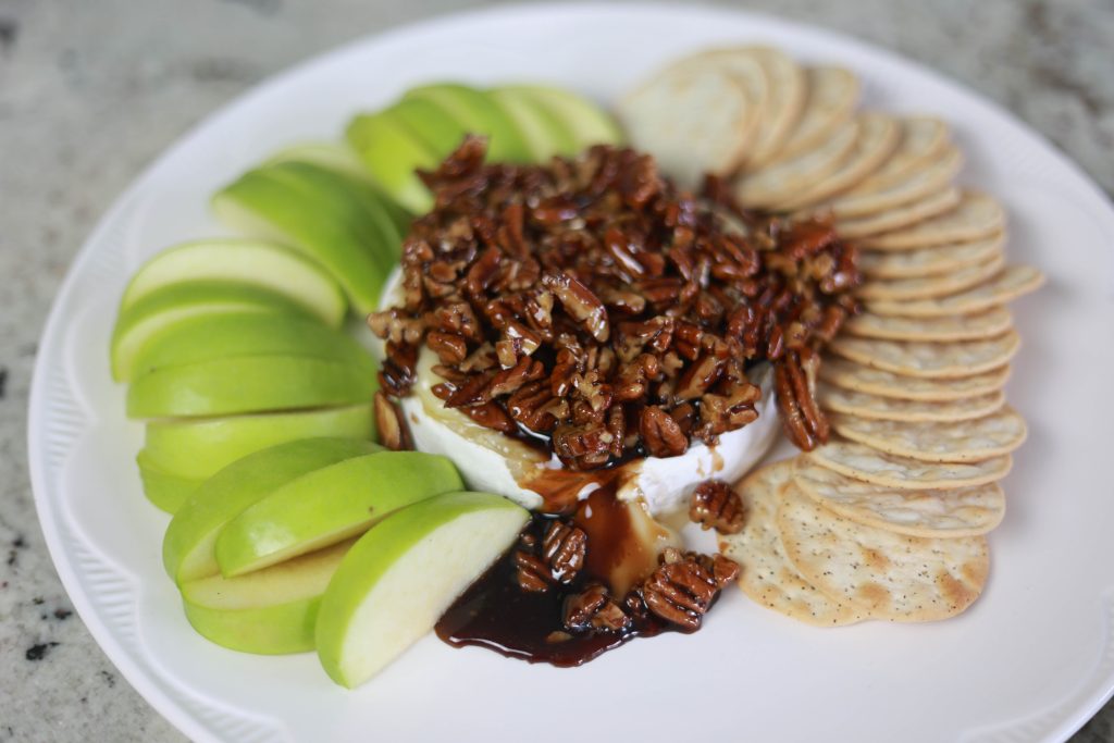 Easy Baked Brie Recipe with Kahlua Glazed Pecans