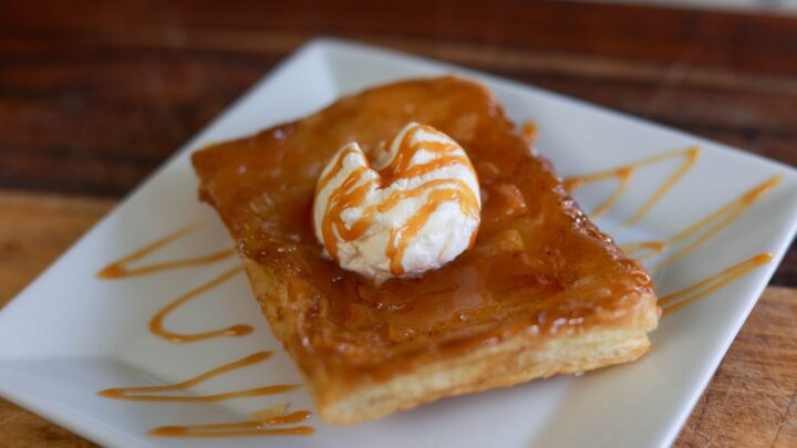 Apple Pie Puff Pastry with salted Caramels drizzle