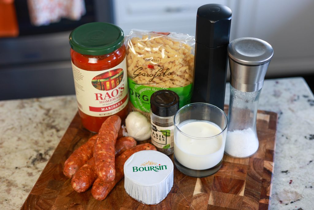 Easy Smoky Sausage & Creamy Marinara Pasta 2 ingredients for cheese and sausage dinner