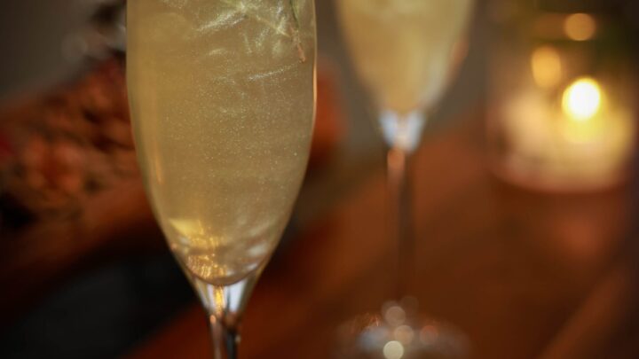 white cranberry mimosa with edible glitter