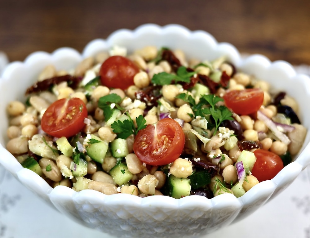 Mediterranean bean salad
