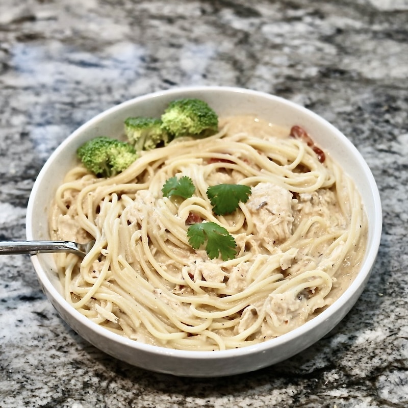 crockpot chicken spaghetti for a crowd